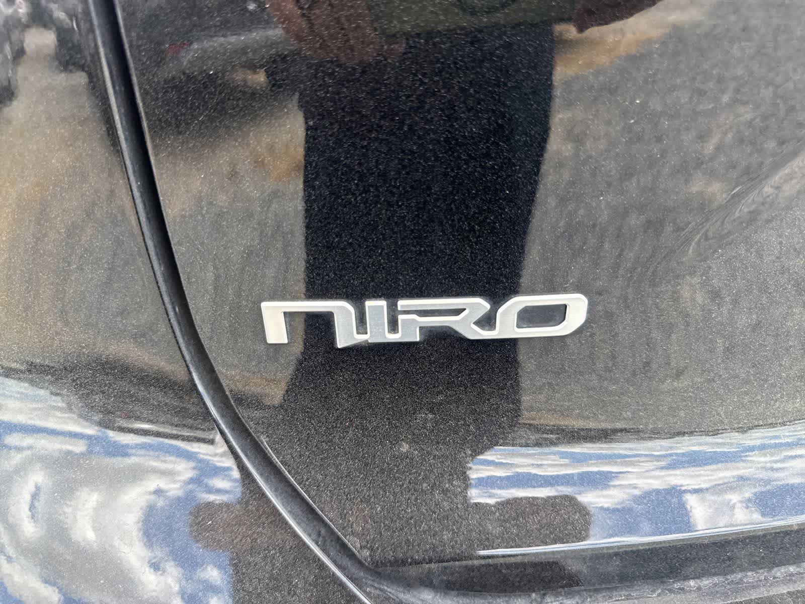Thumbnail: 2023 Kia Niro - 11
