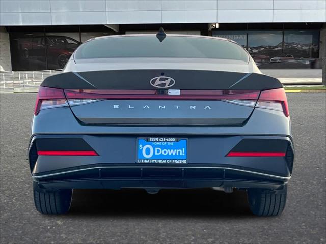 Thumbnail: 2025 Hyundai Elantra - 8