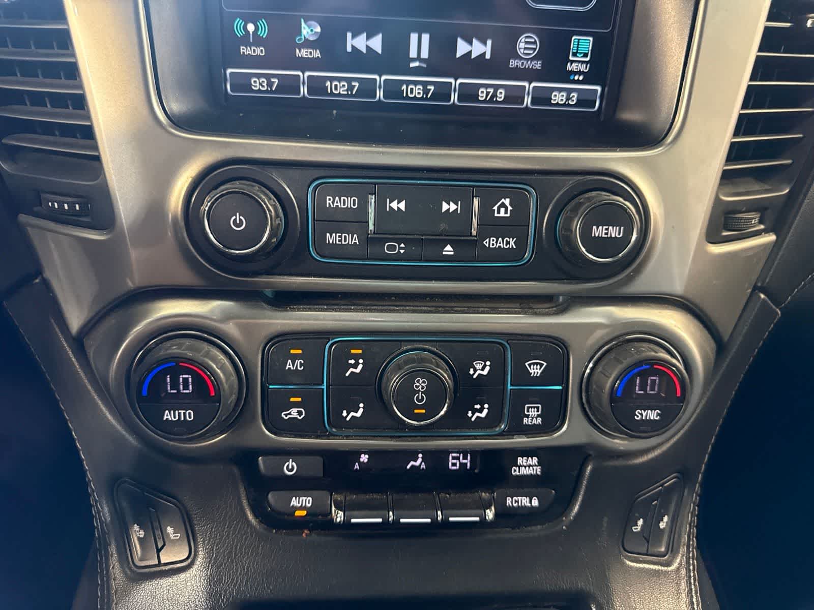 Thumbnail: 2019 Chevrolet Tahoe - 28