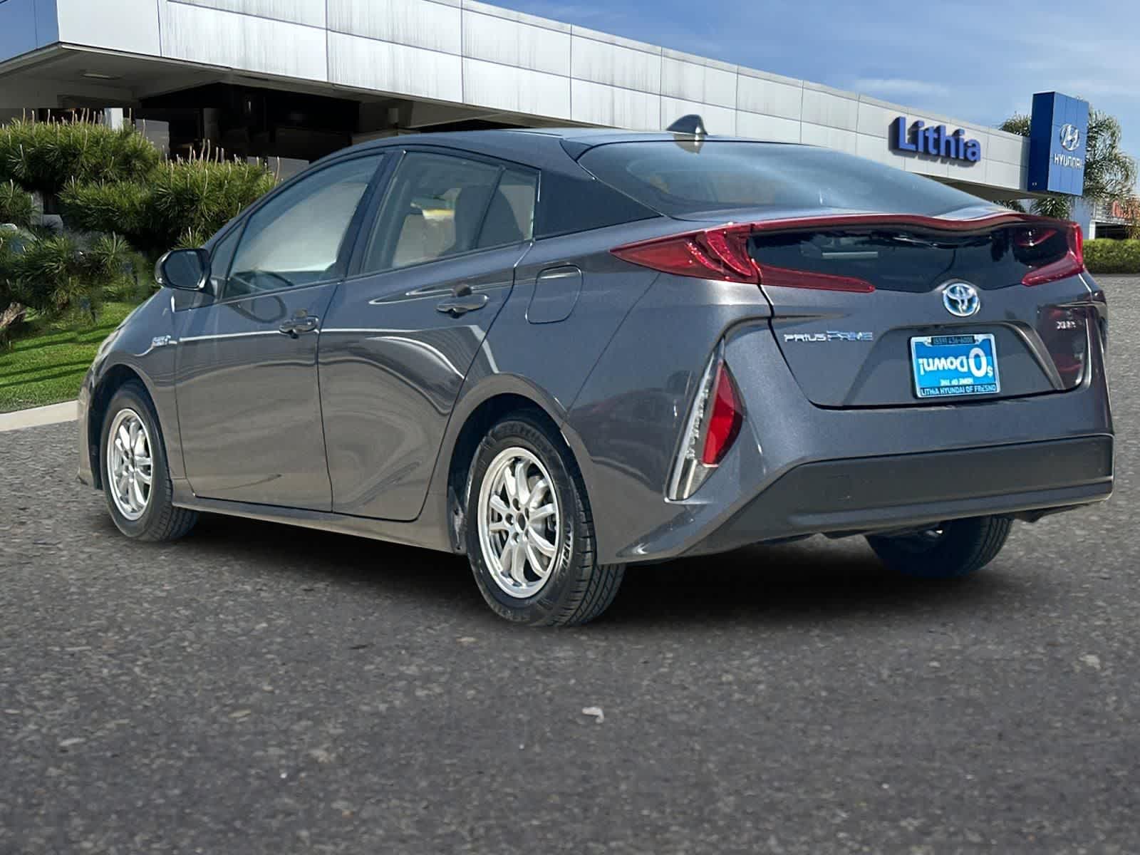 Thumbnail: 2022 Toyota Prius Prime - 7