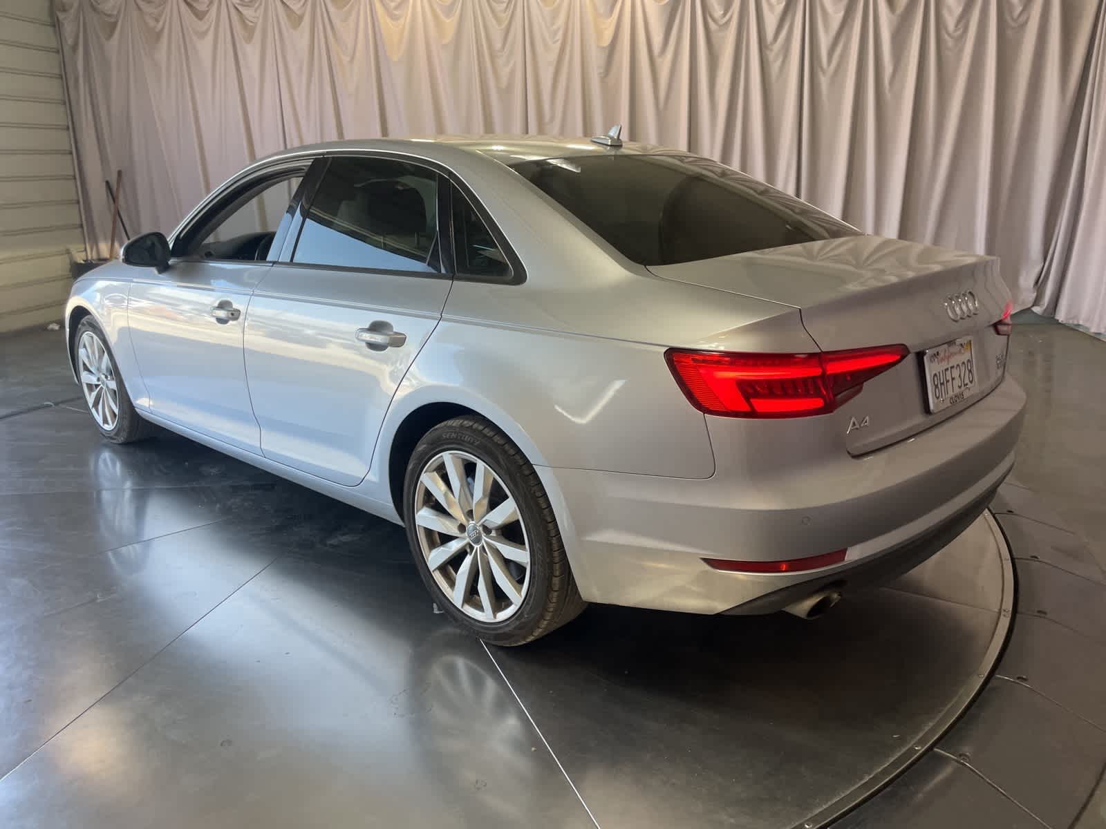Thumbnail: 2017 Audi A4 - 6