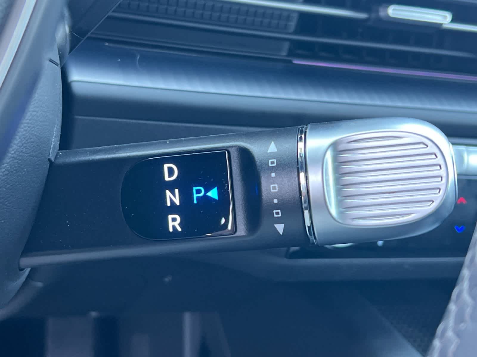 Thumbnail: 2025 Hyundai Ioniq 6 - 21