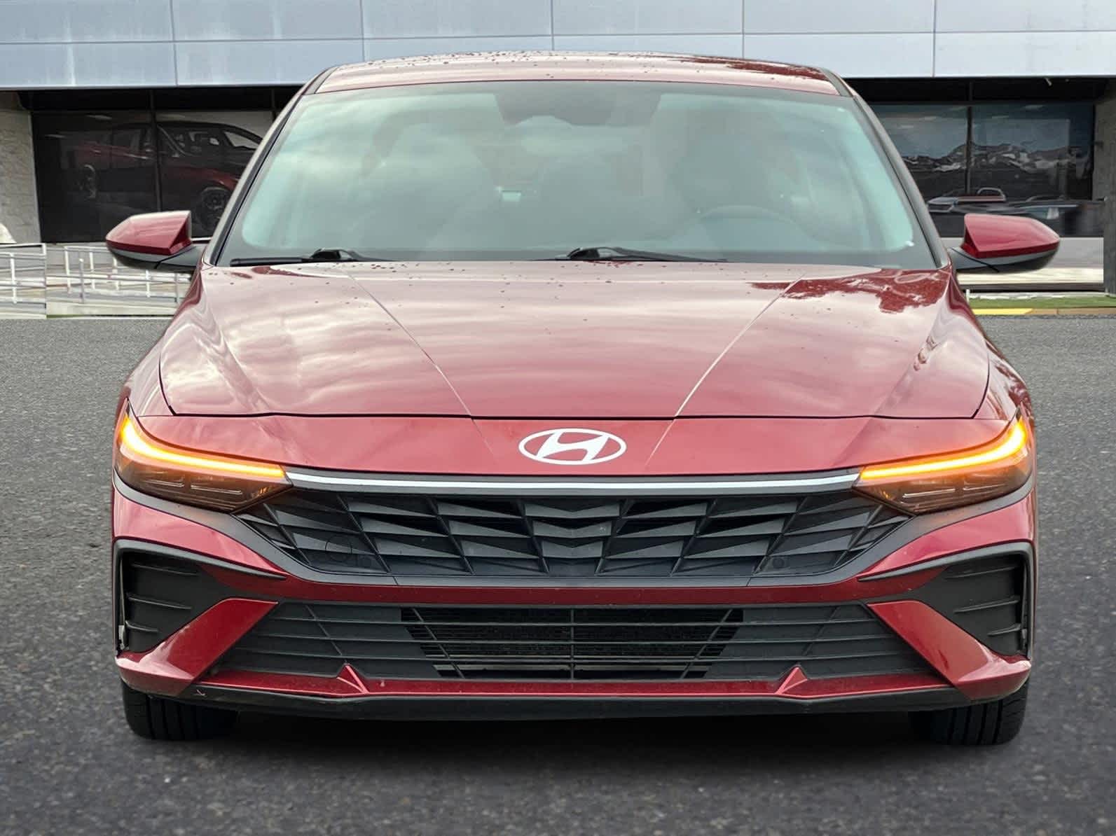 Thumbnail: 2024 Hyundai Elantra - 10