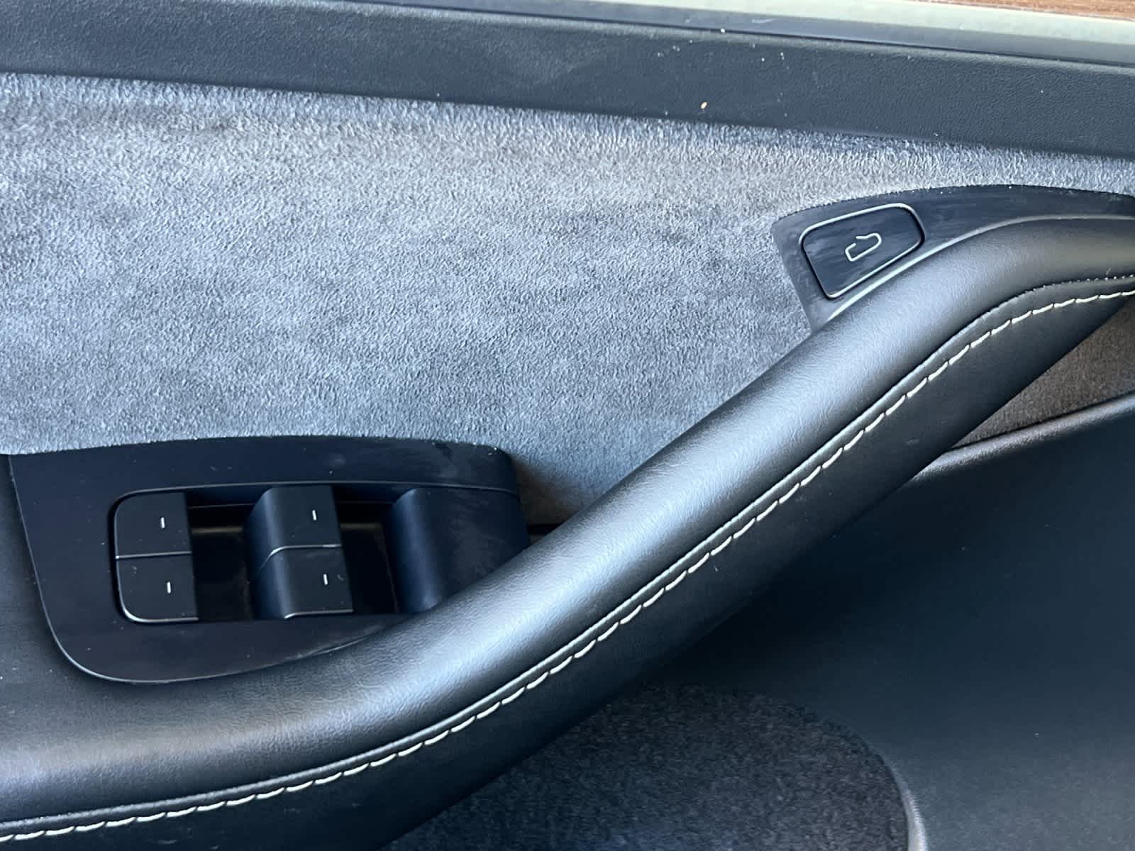 Thumbnail: 2023 Tesla Model Y - 13