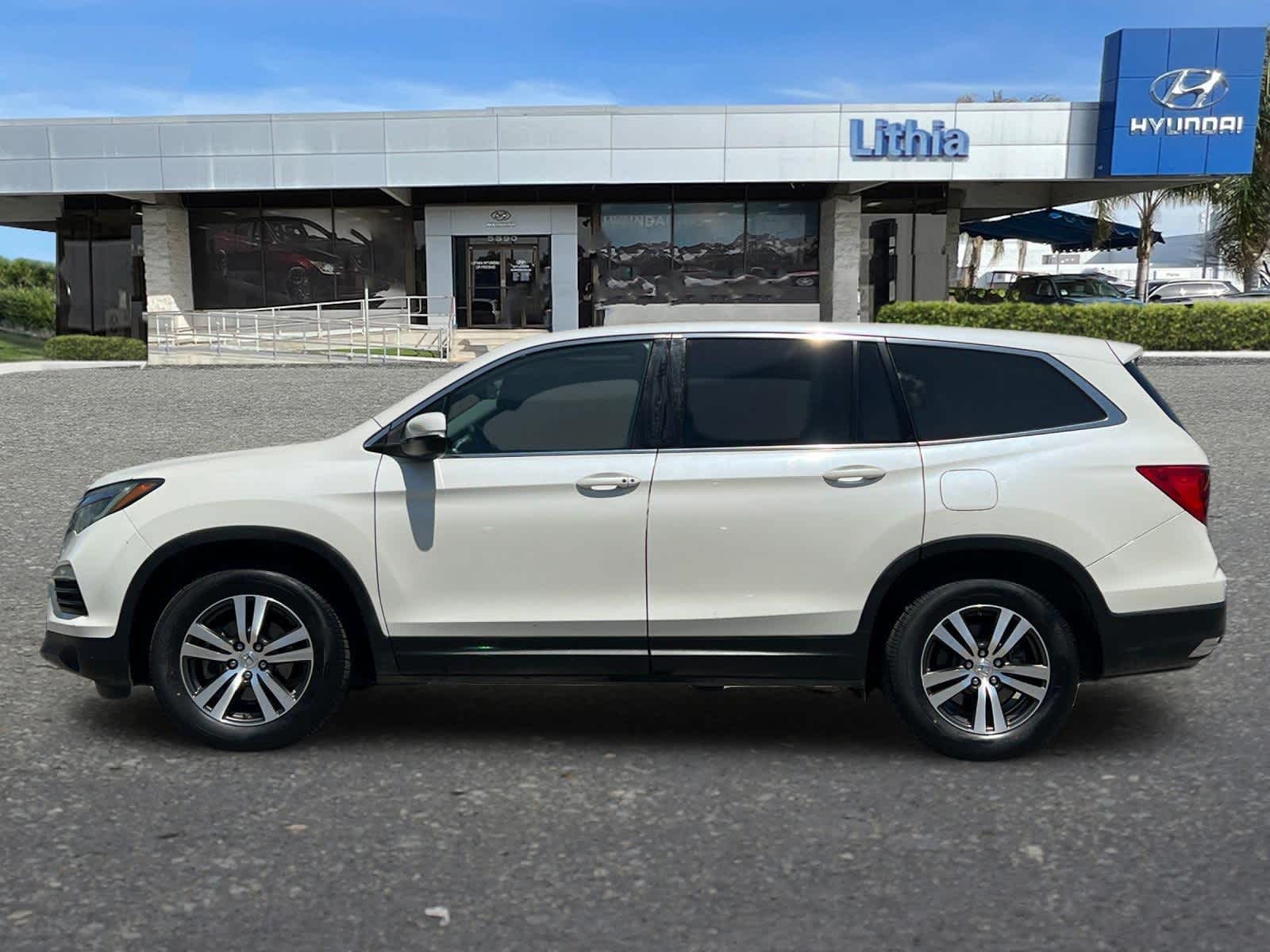Thumbnail: 2018 Honda Pilot - 5
