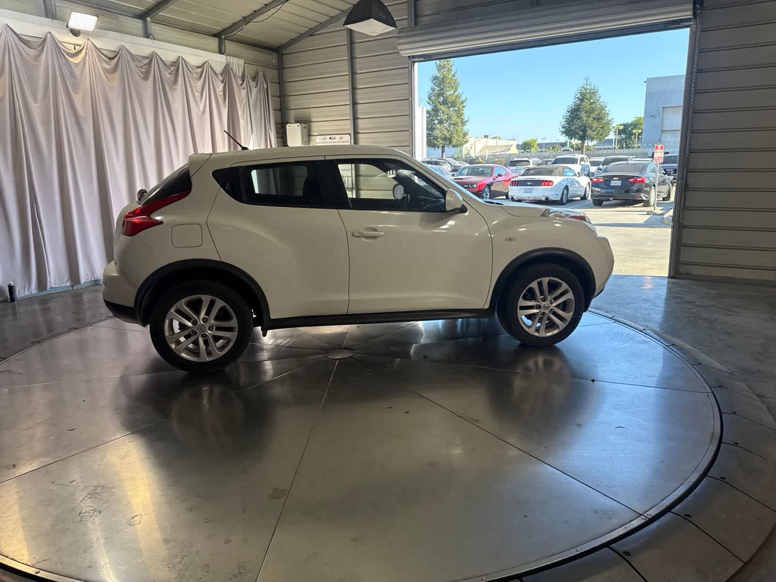 Thumbnail: 2014 Nissan Juke - 3