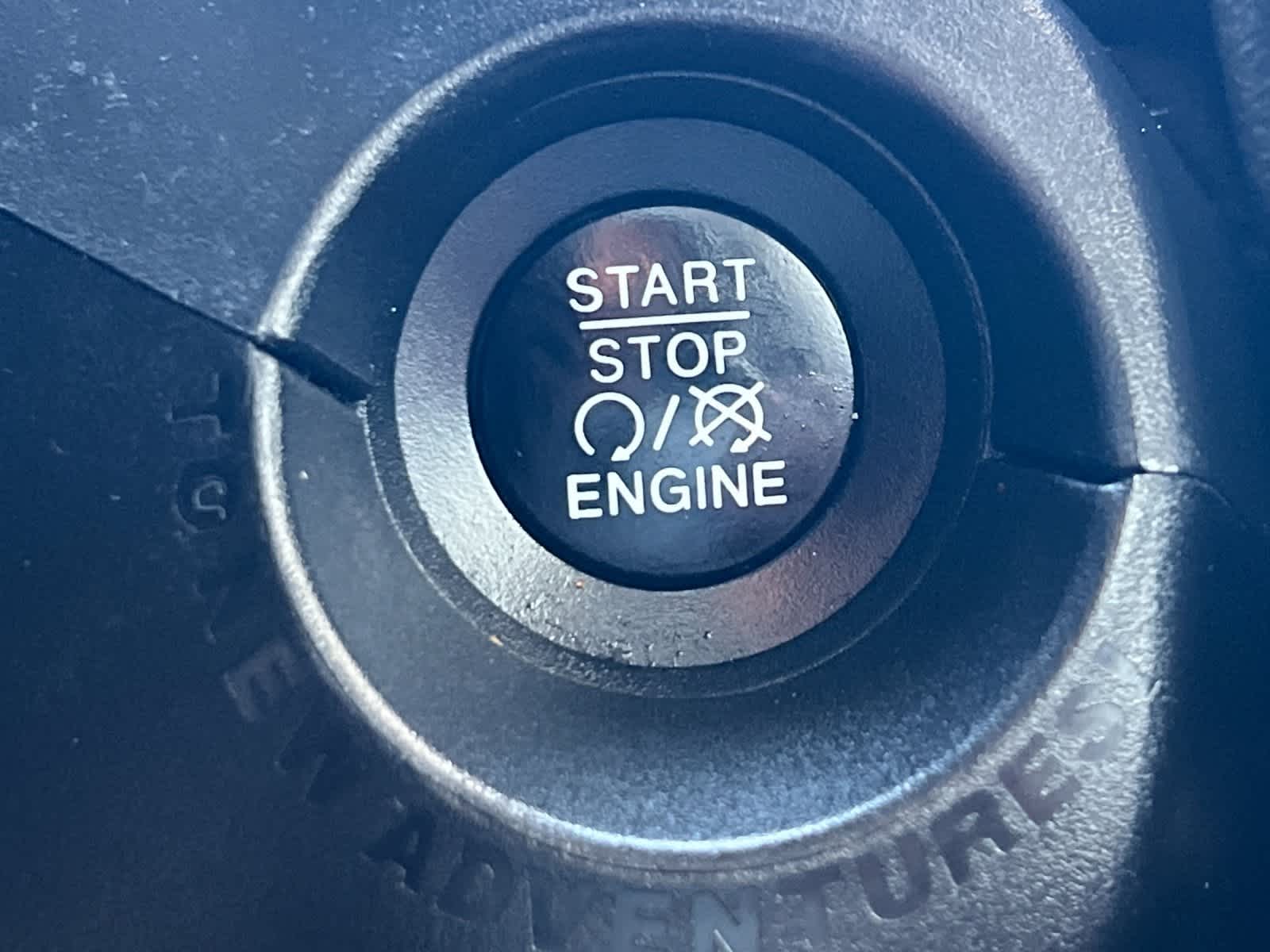 Thumbnail: 2016 Jeep Renegade - 23