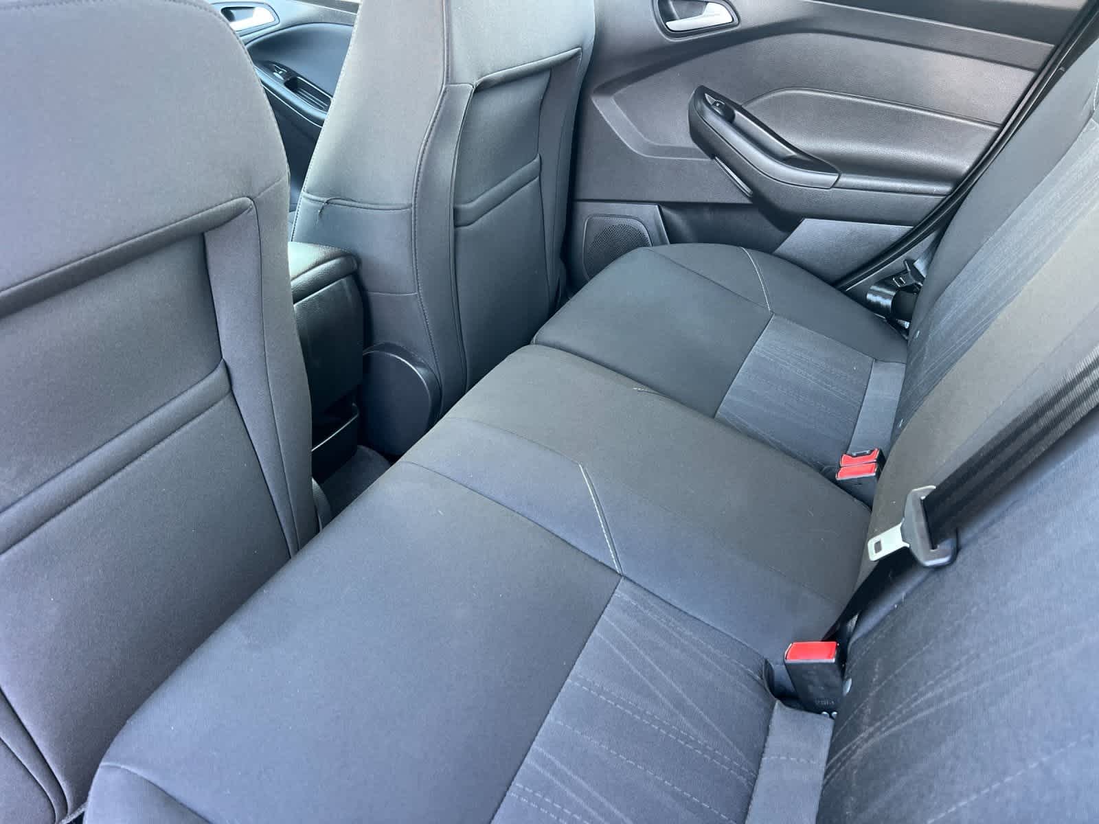 Thumbnail: 2016 Ford Focus - 5