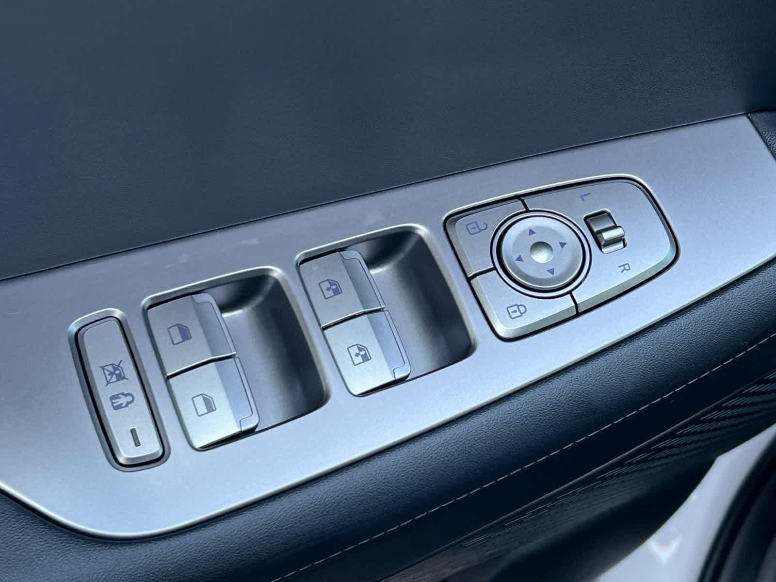 Thumbnail: 2025 Hyundai Palisade - 13
