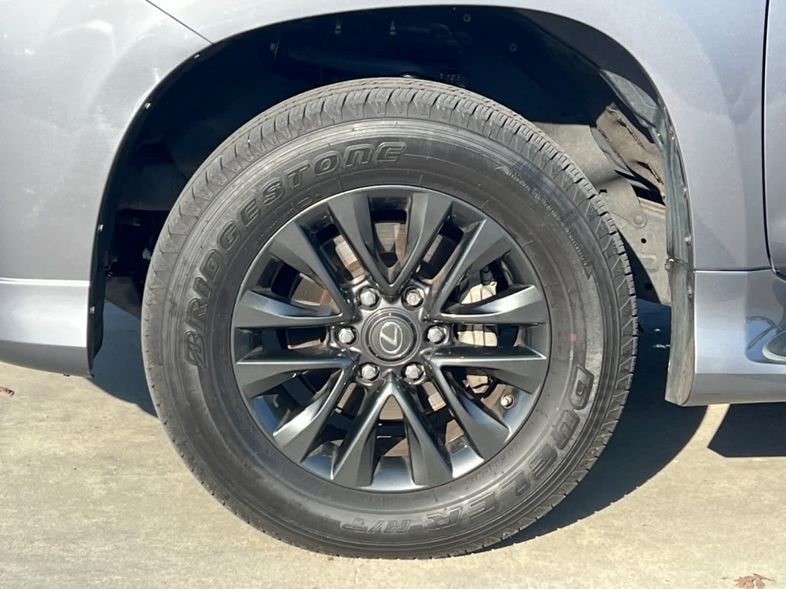 Thumbnail: 2021 Lexus GX - 27