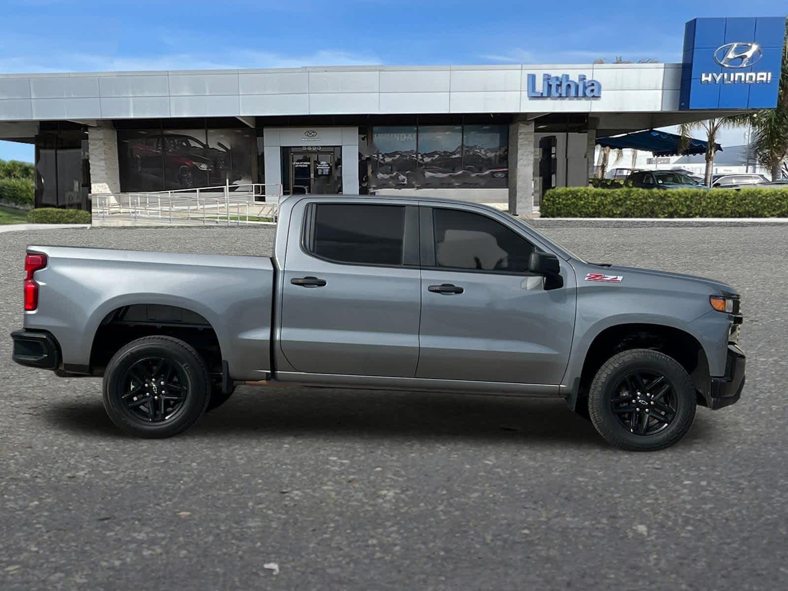 Thumbnail: 2020 Chevrolet Silverado 1500 - 9