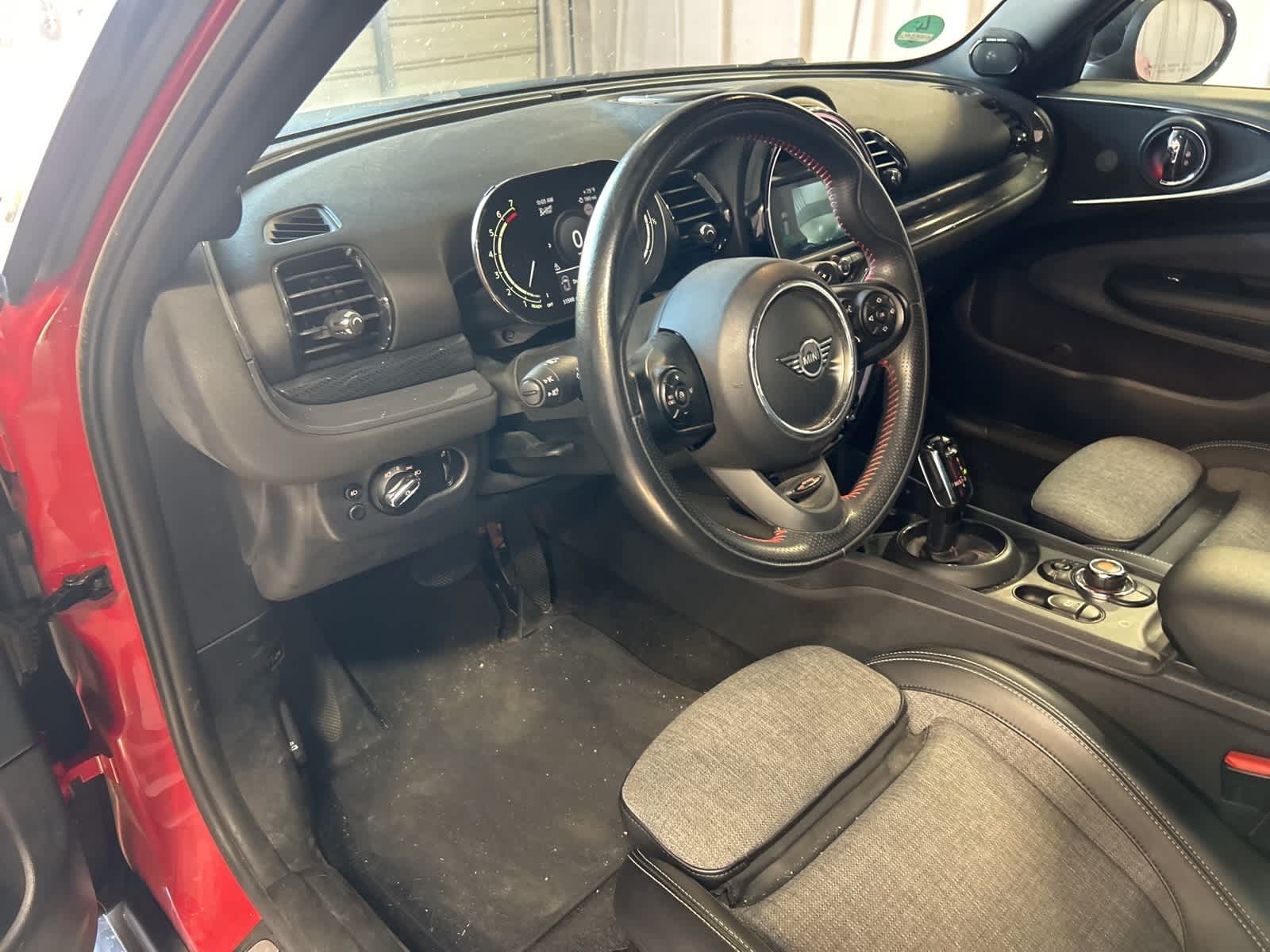 Thumbnail: 2021 MINI Cooper Clubman - 26