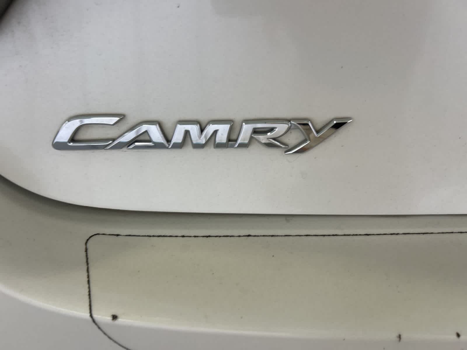 Thumbnail: 2015 Toyota Camry - 12