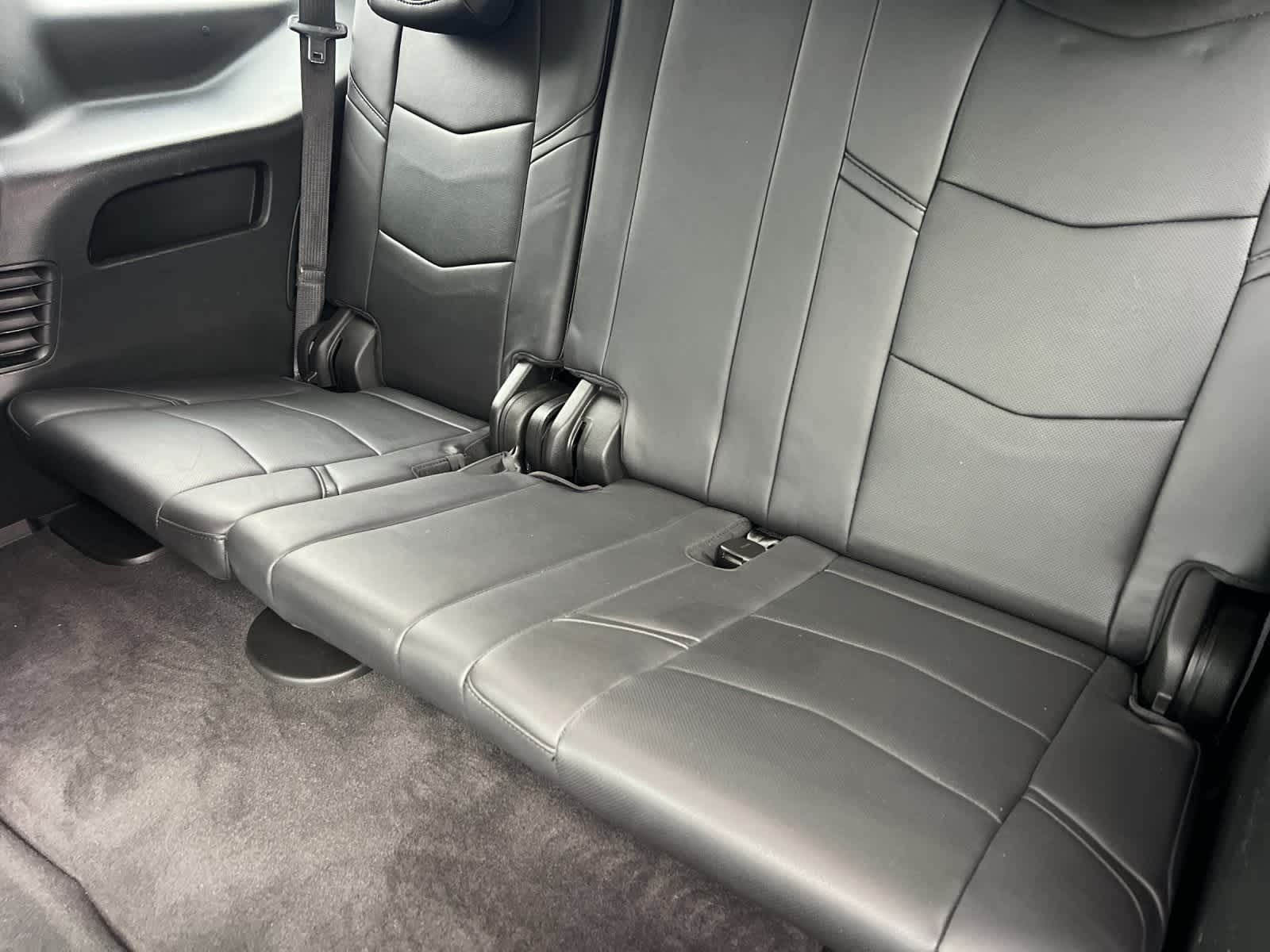 Thumbnail: 2020 Cadillac Escalade - 15