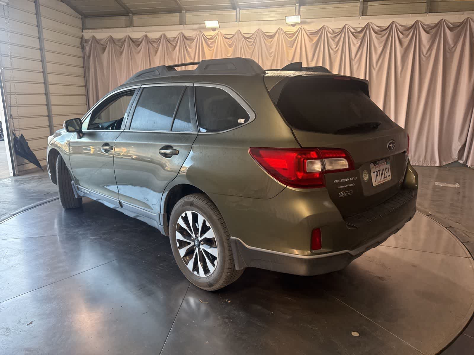 Thumbnail: 2016 Subaru Outback - 7