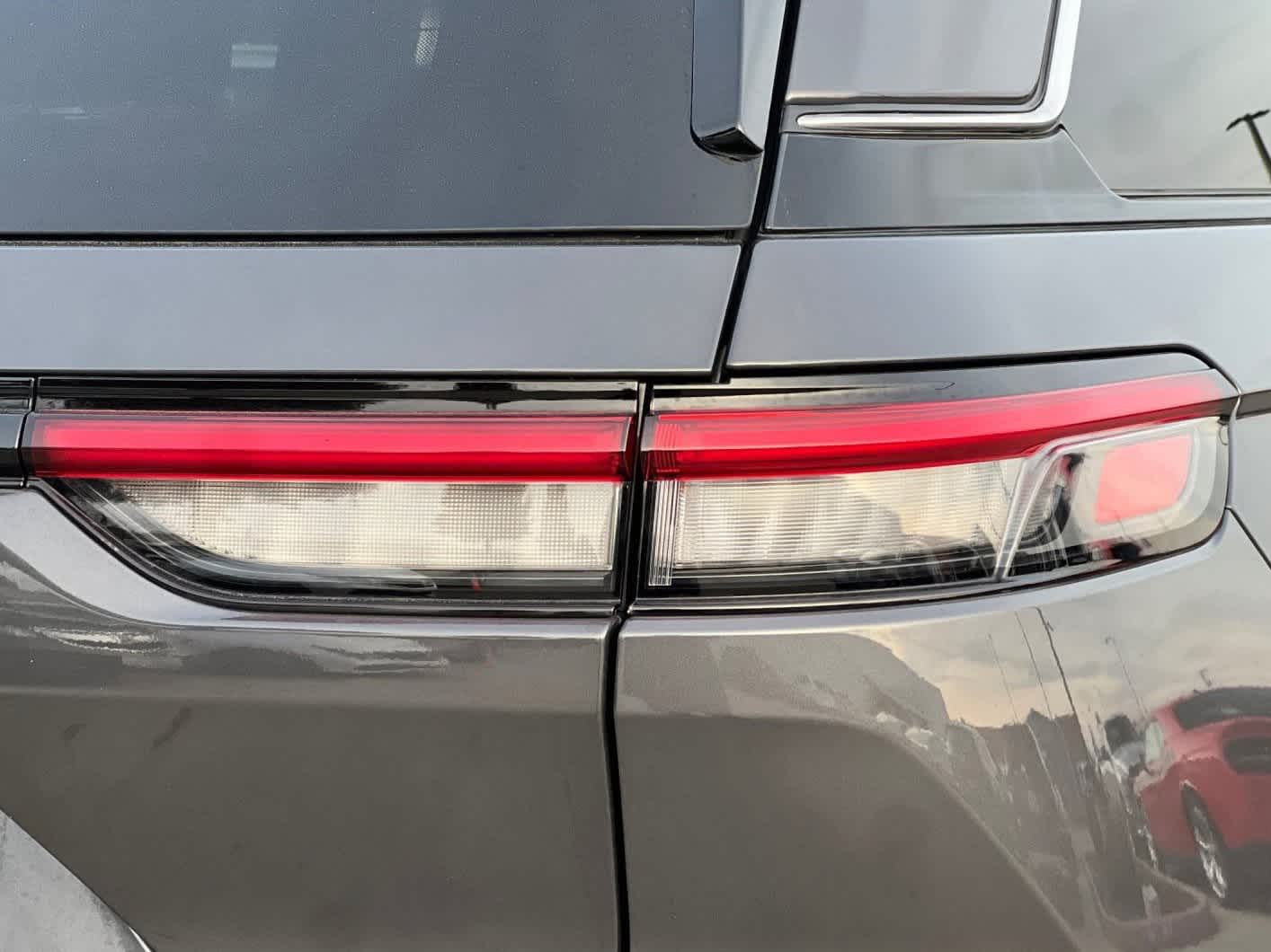 Thumbnail: 2024 Jeep Grand Cherokee - 37