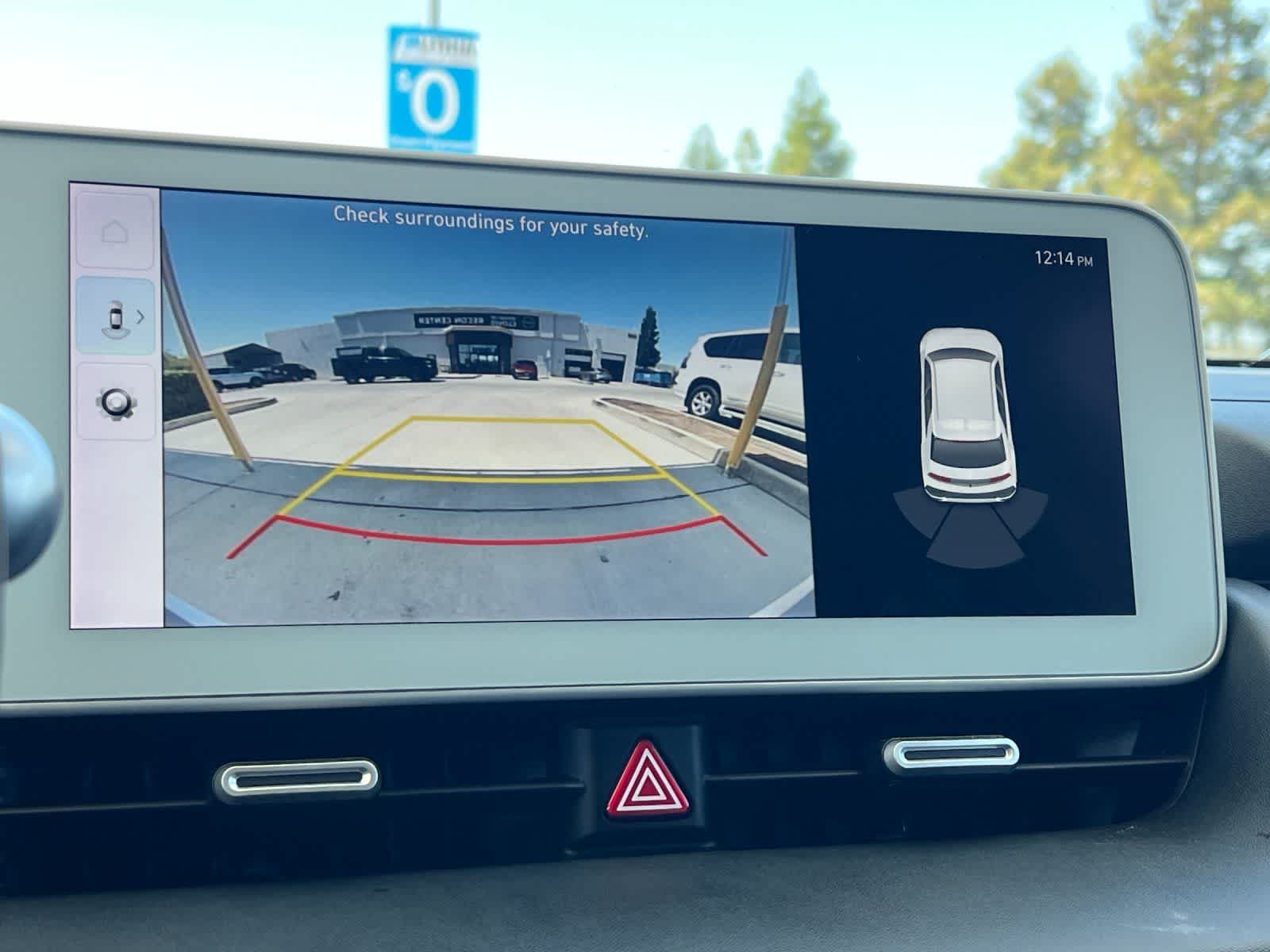 Thumbnail: 2022 Hyundai Ioniq 5 - 21