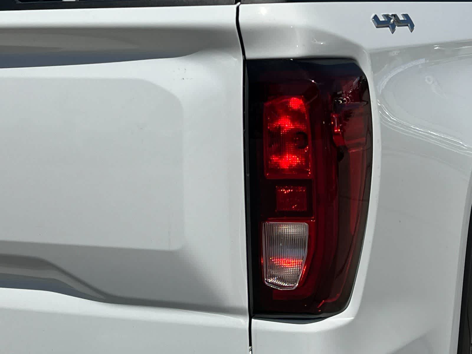 Thumbnail: 2024 GMC Sierra 1500 - 26