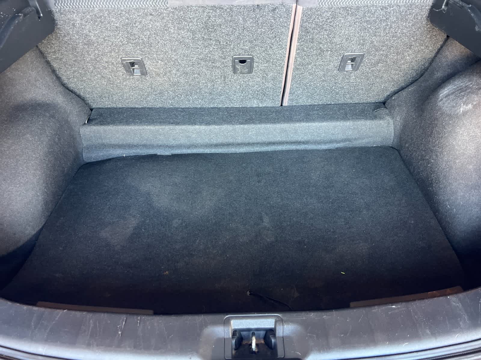 Thumbnail: 2018 Nissan Rogue Sport - 15