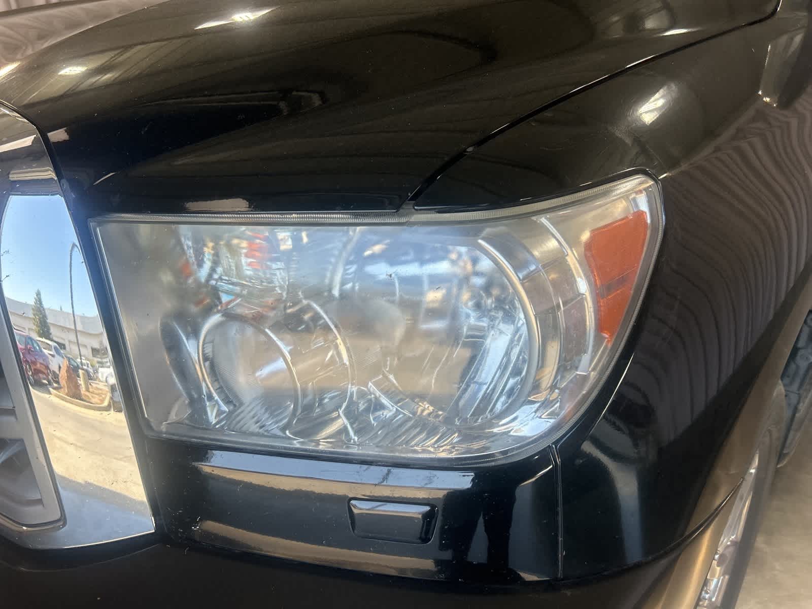 2011 Toyota Sequoia Platinum 2