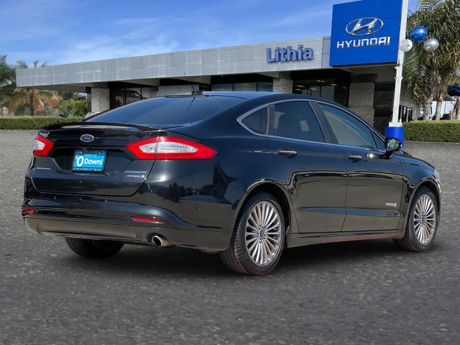 Thumbnail: 2013 Ford Fusion - 3