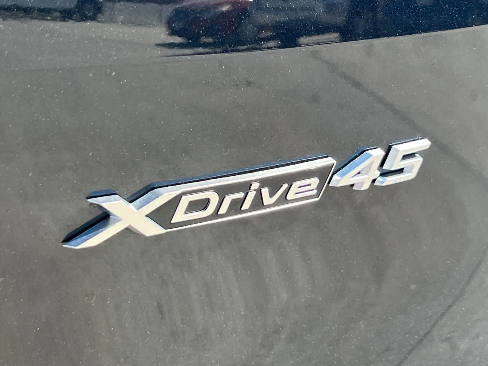 Thumbnail: 2026 BMW iX - 29