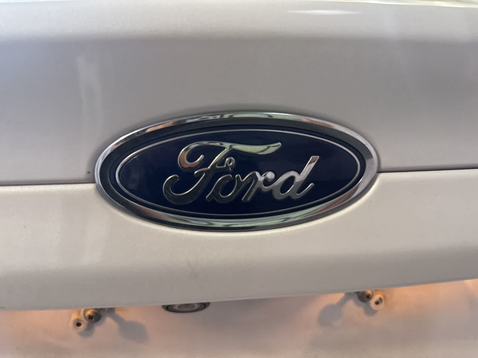 Thumbnail: 2013 Ford Fusion - 13