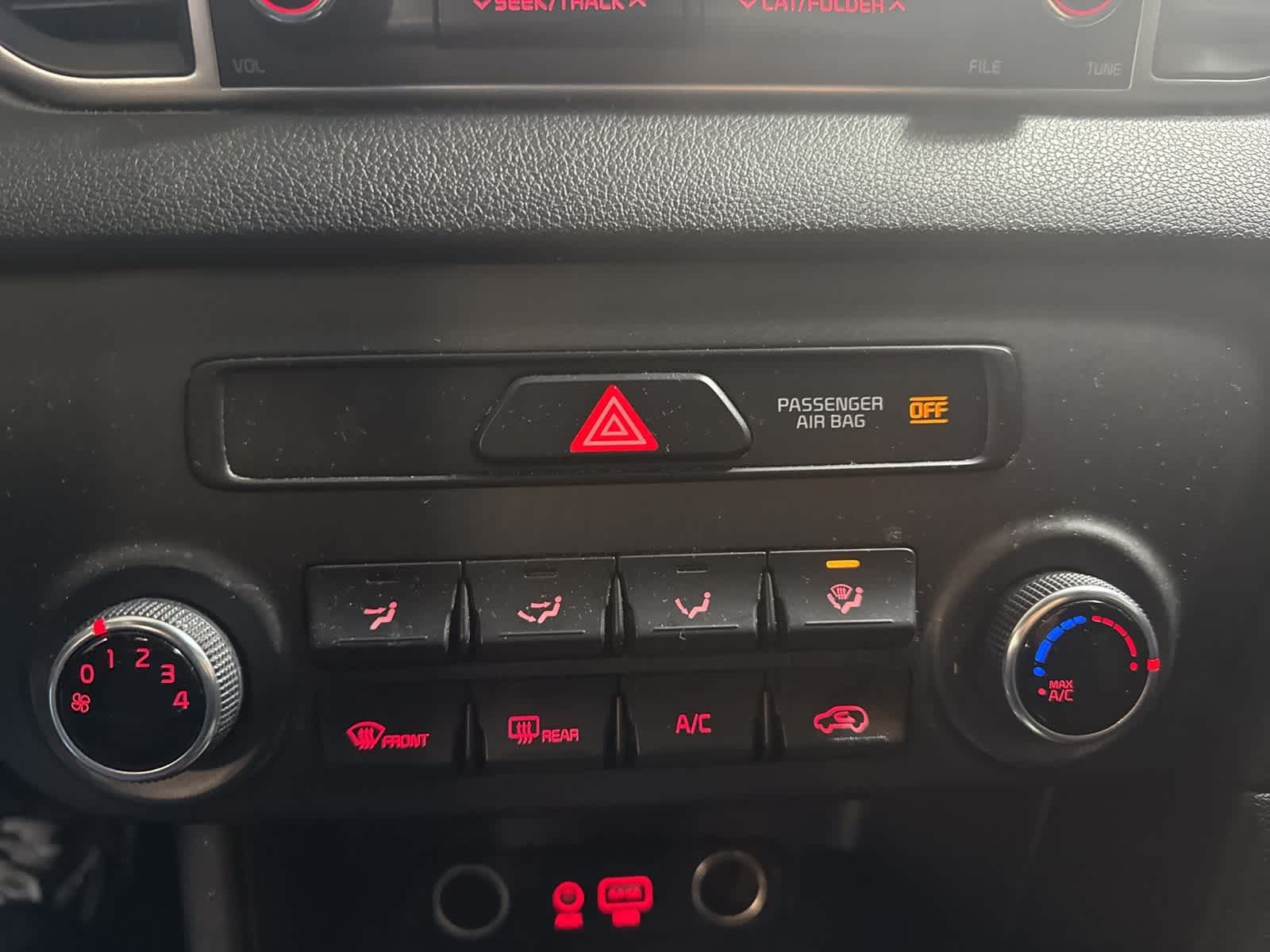 Thumbnail: 2018 Kia Sportage - 22