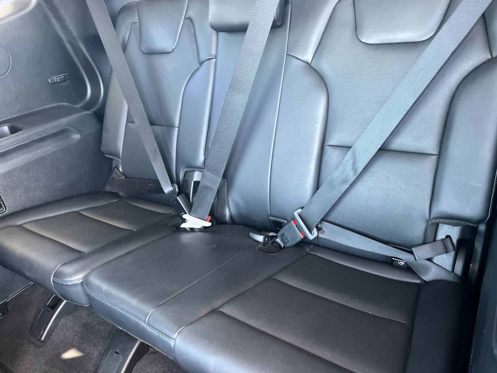 Thumbnail: 2022 Kia Telluride - 16