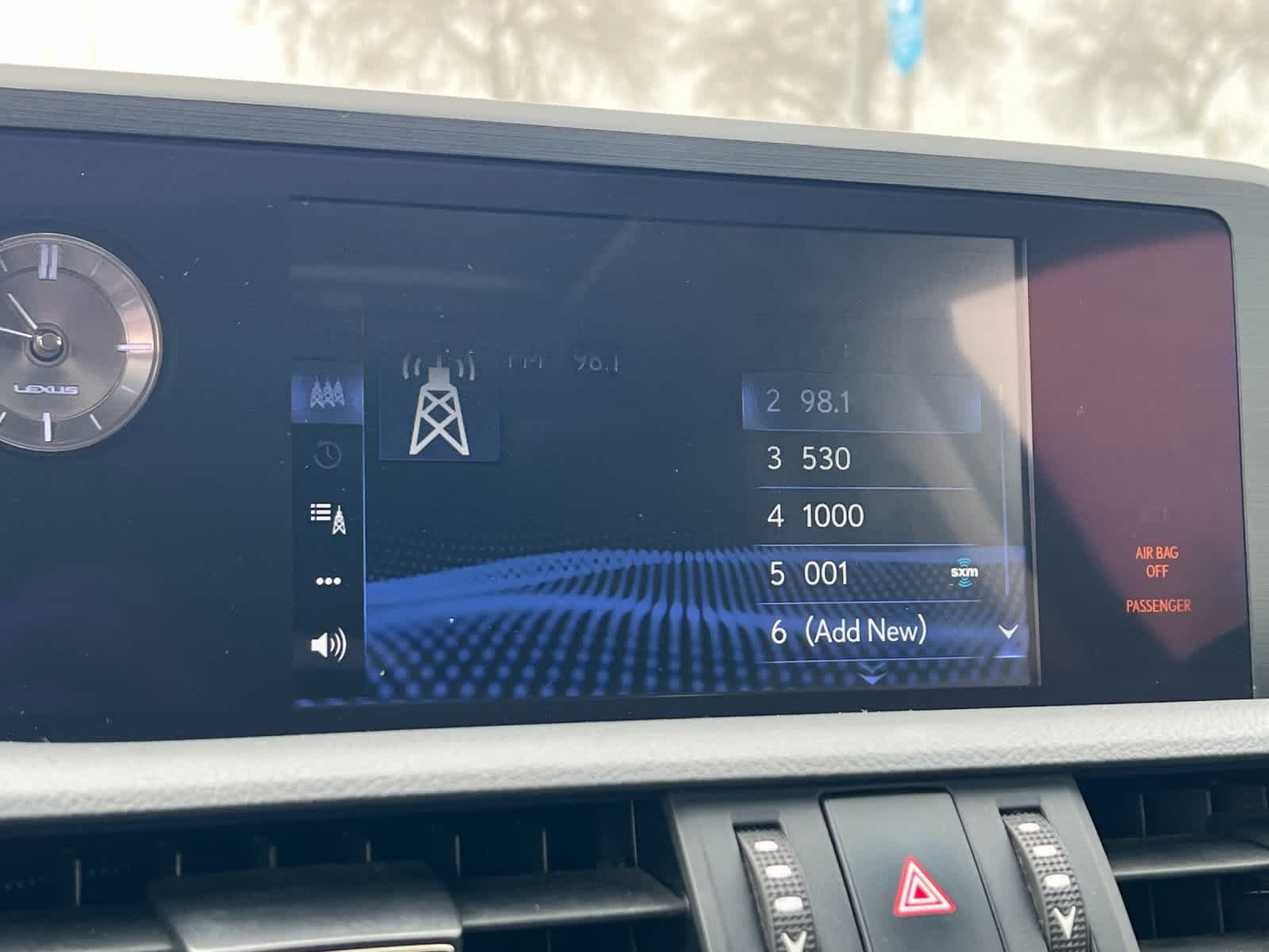 Thumbnail: 2019 Lexus ES - 18