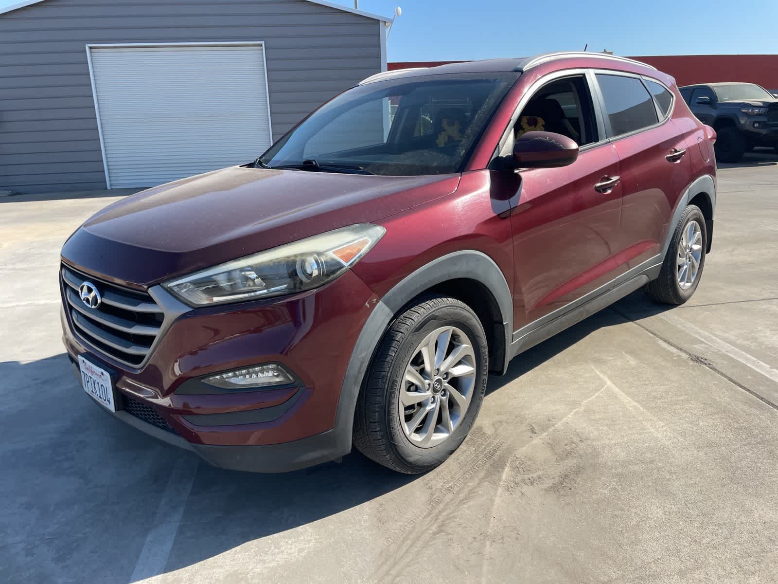 Used 2016 Hyundai Tucson SE with VIN KM8J33A48GU031574 for sale in Fresno, CA