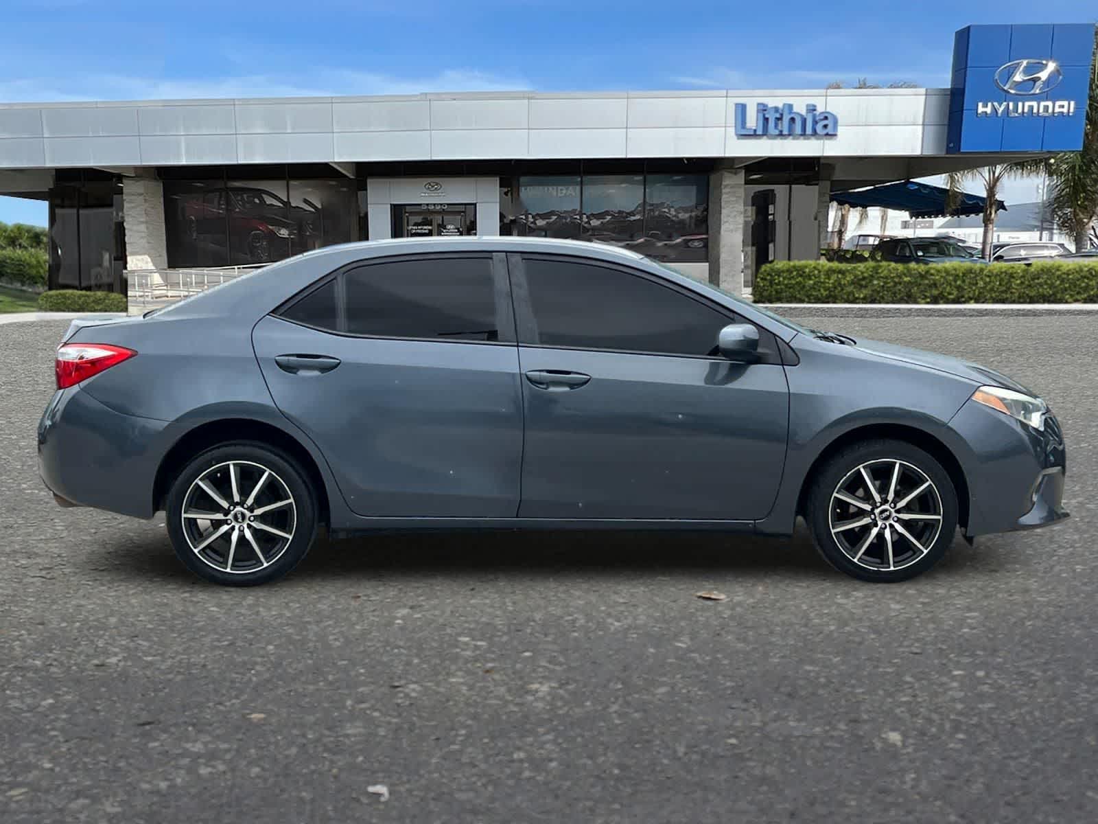 Thumbnail: 2016 Toyota Corolla - 9