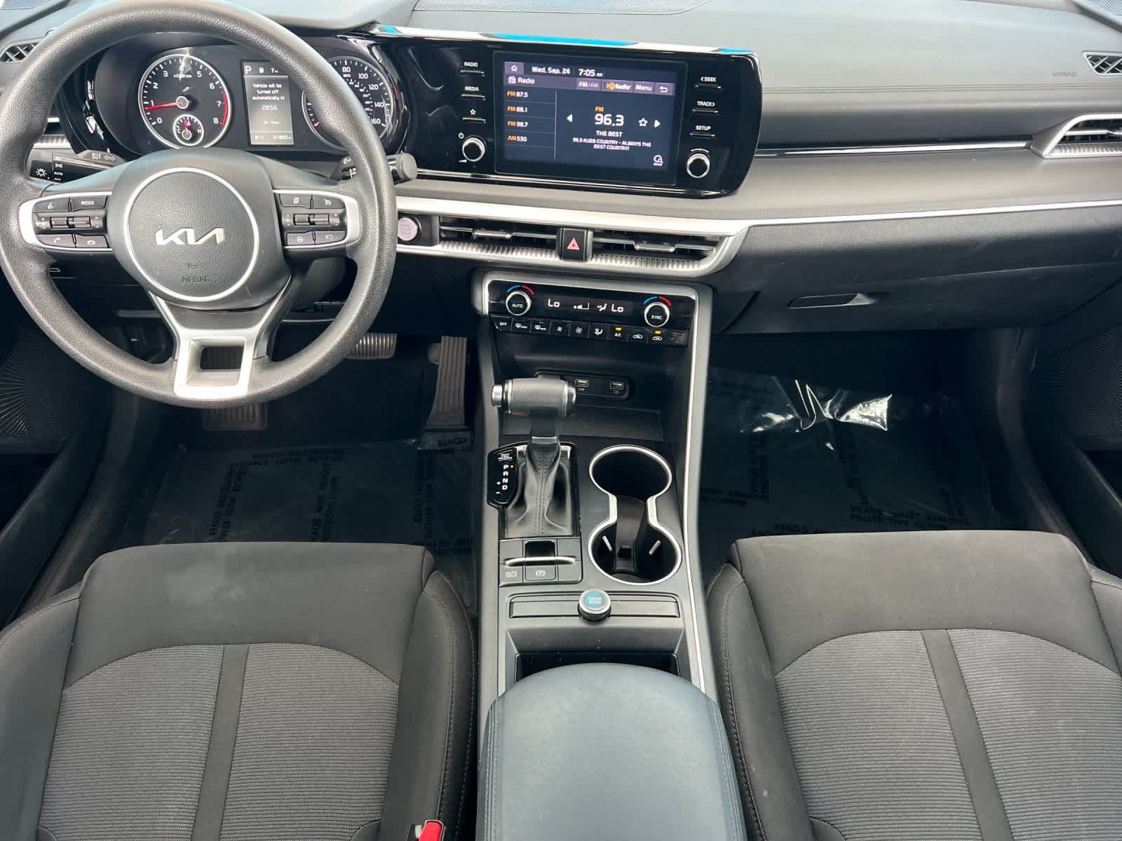 Thumbnail: 2023 Kia K5 - 3