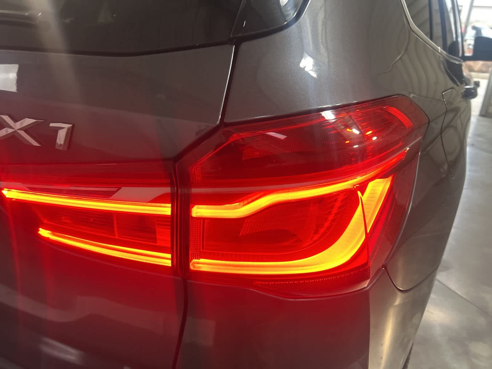 Thumbnail: 2017 BMW X1 - 10