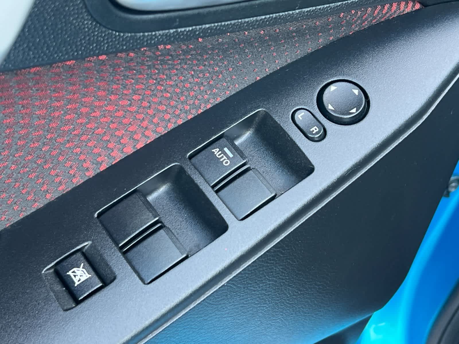 Thumbnail: 2010 Mazda Mazda3 - 13