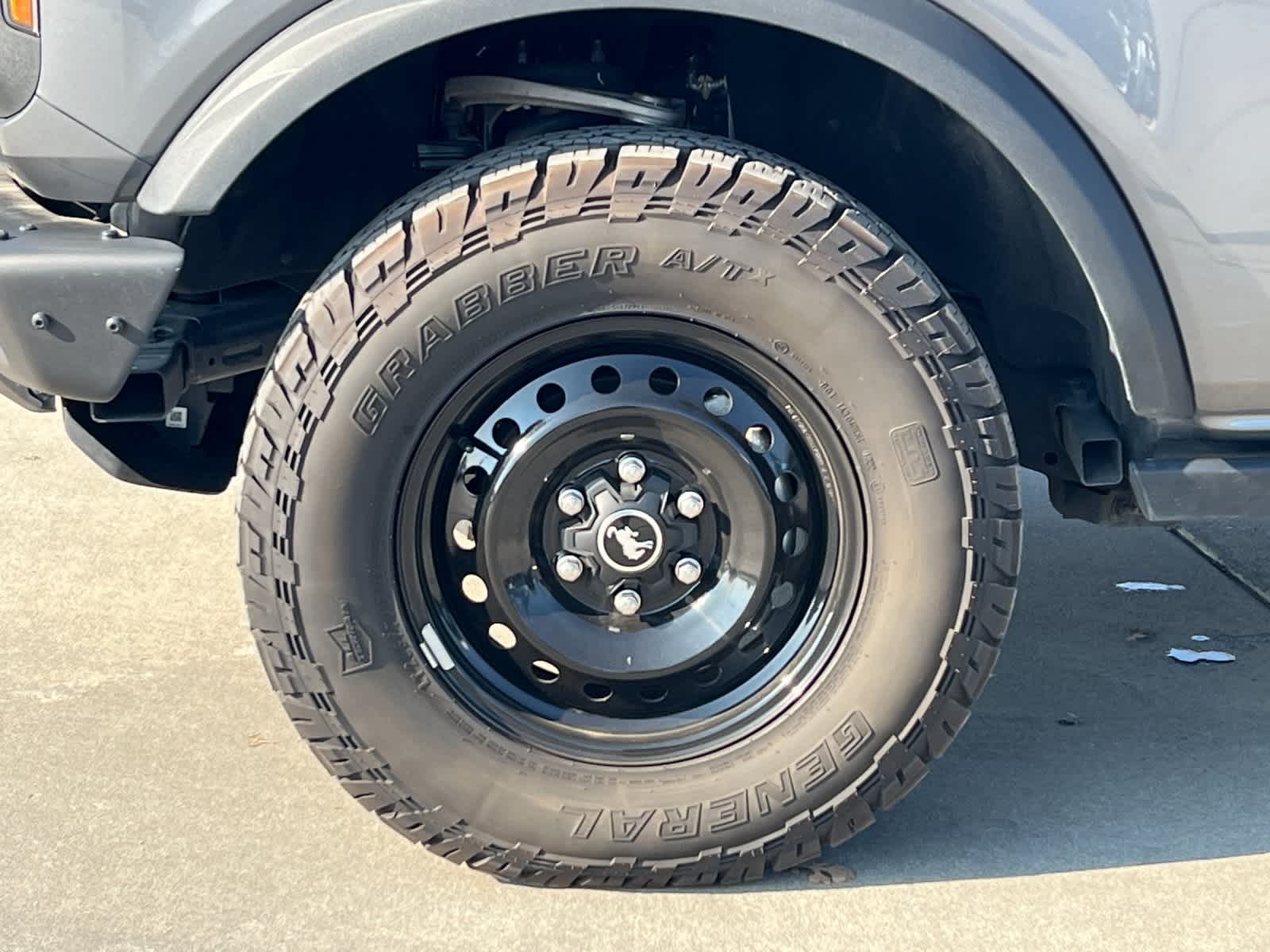 Thumbnail: 2022 Ford Bronco - 27