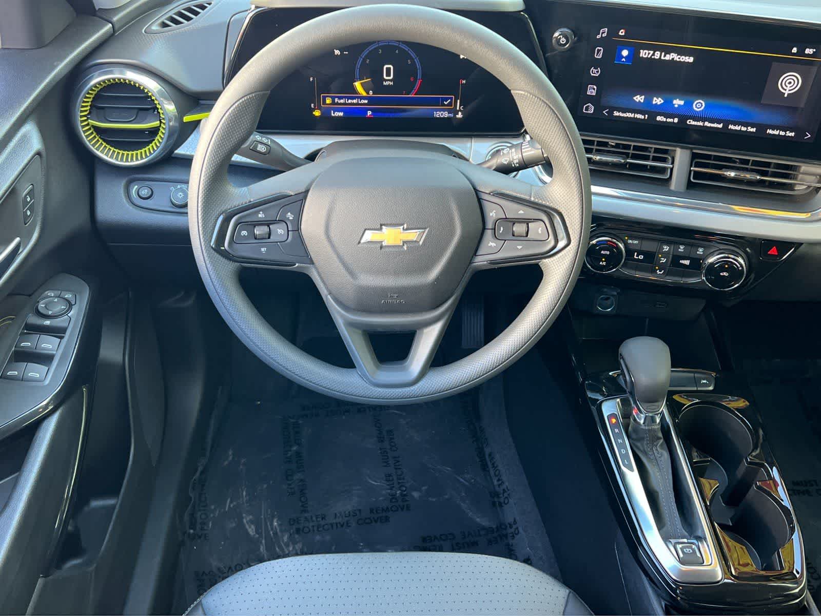 Thumbnail: 2026 Chevrolet Trax - 15