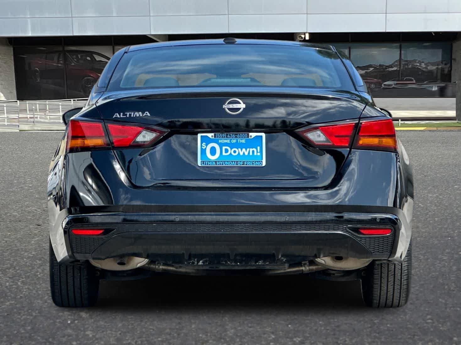 Thumbnail: 2025 Nissan Altima - 8