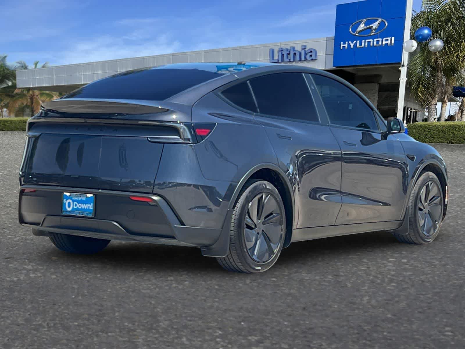 2026 Tesla Model Y Base photo 2