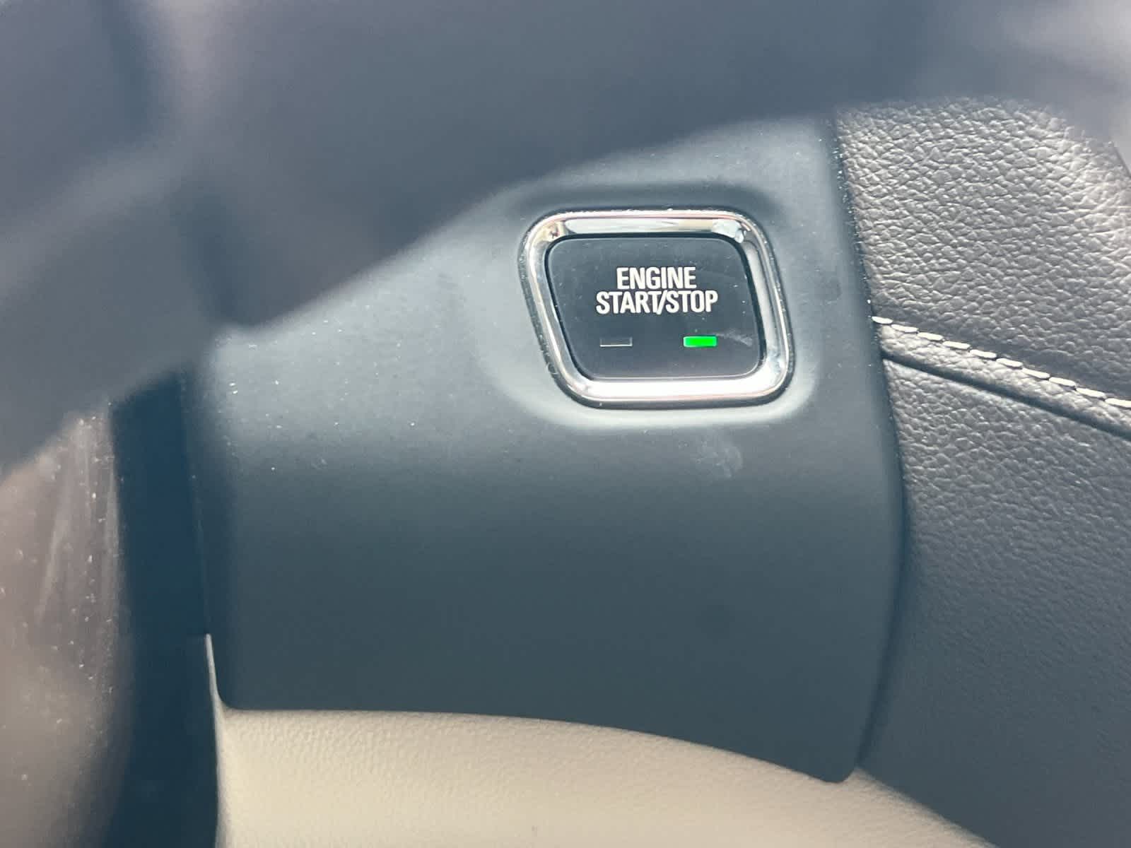 Thumbnail: 2017 GMC Acadia - 24