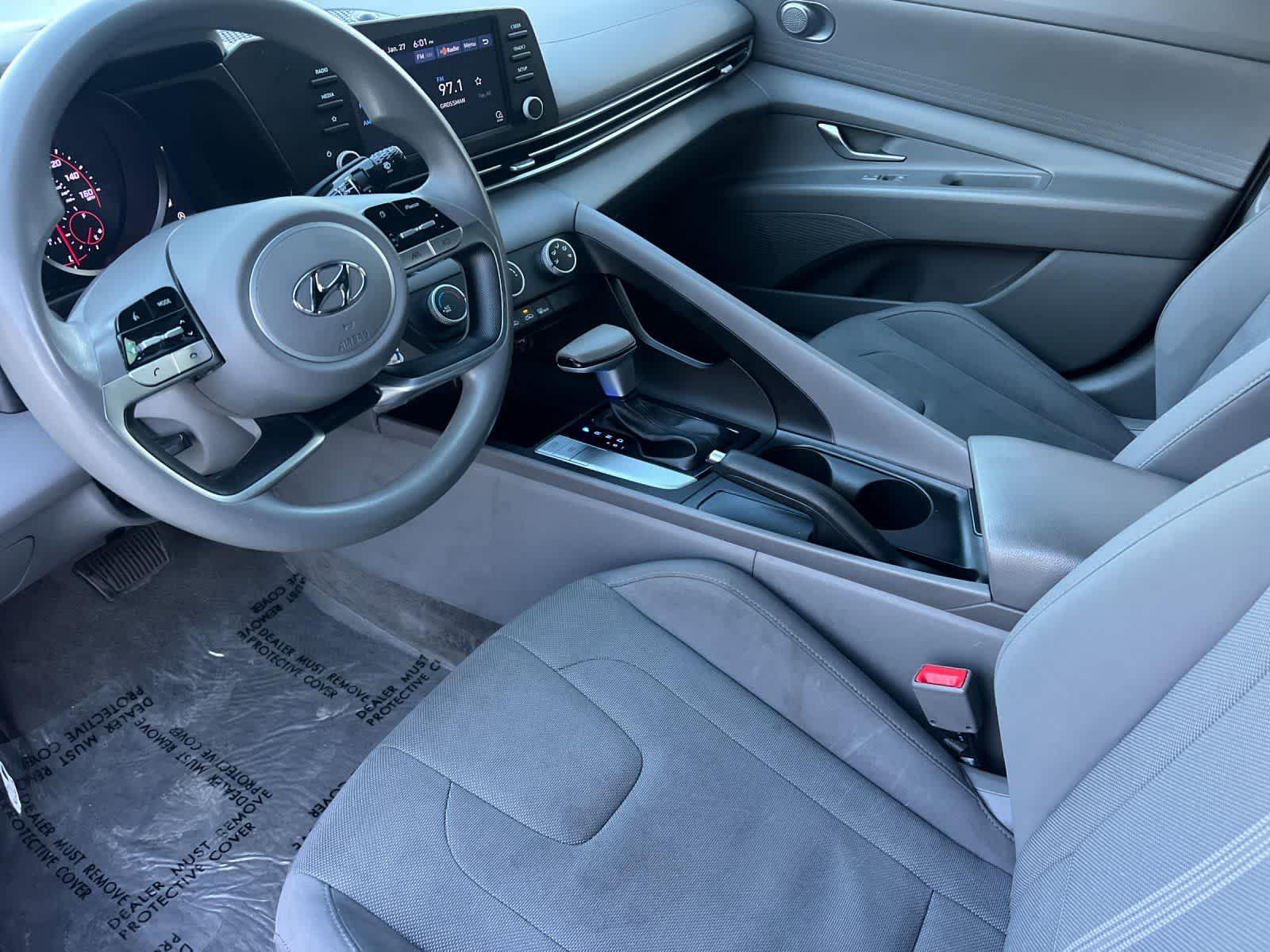 Thumbnail: 2021 Hyundai Elantra - 12