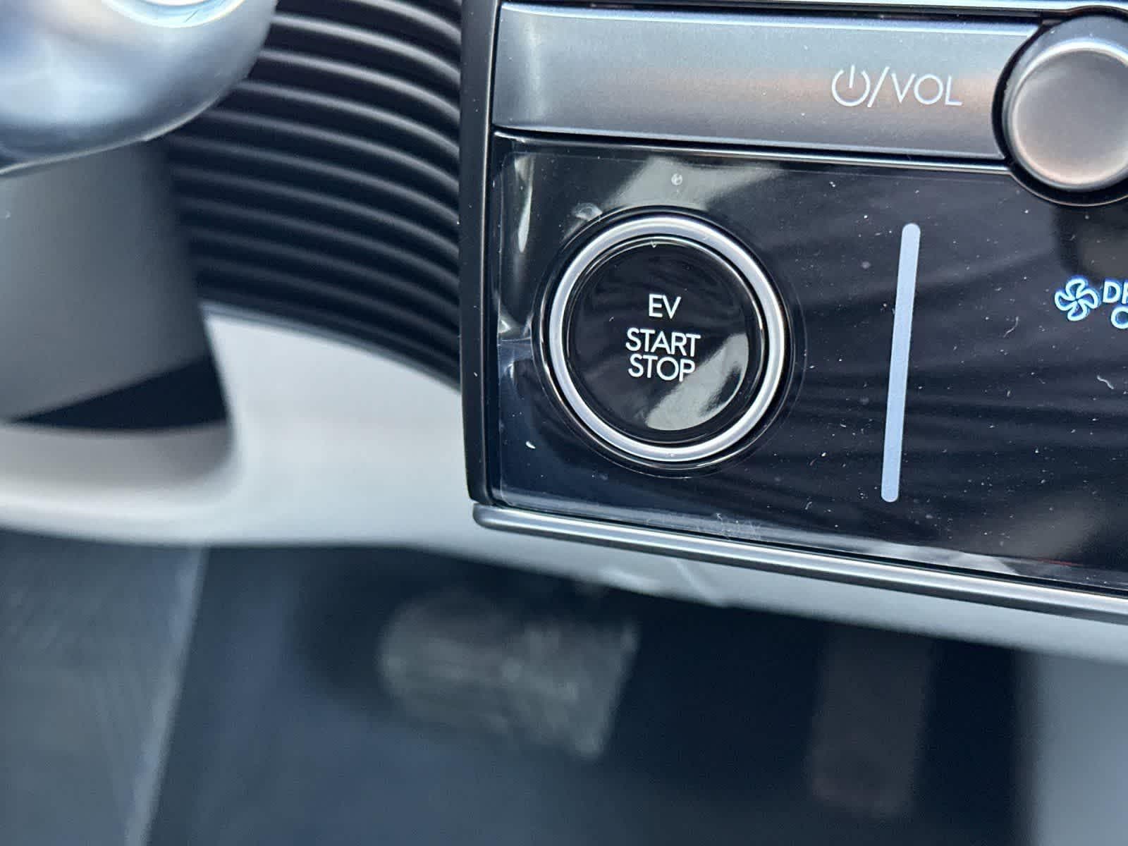 Thumbnail: 2026 Hyundai Ioniq 5 - 22