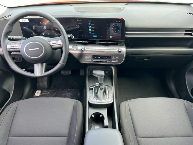 2025 Hyundai Kona SEL 4