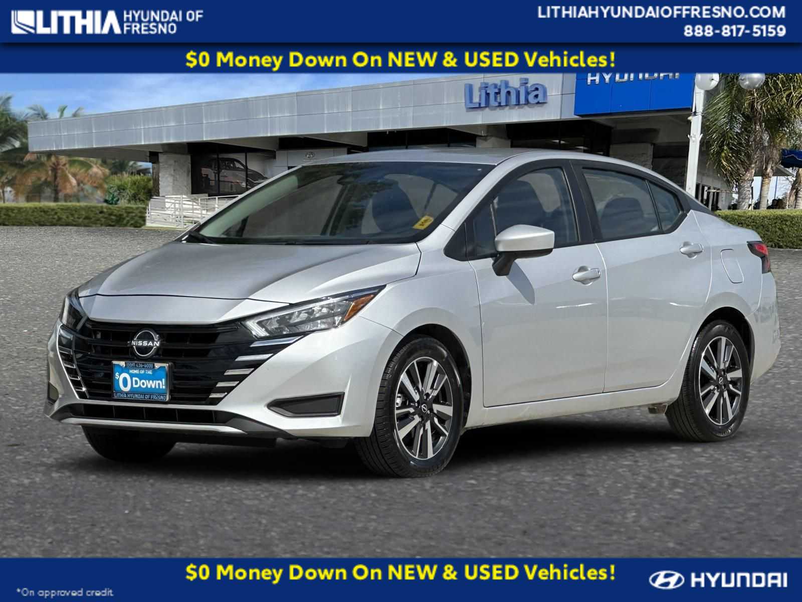 2025 Nissan Versa 1.6 SV photo 1