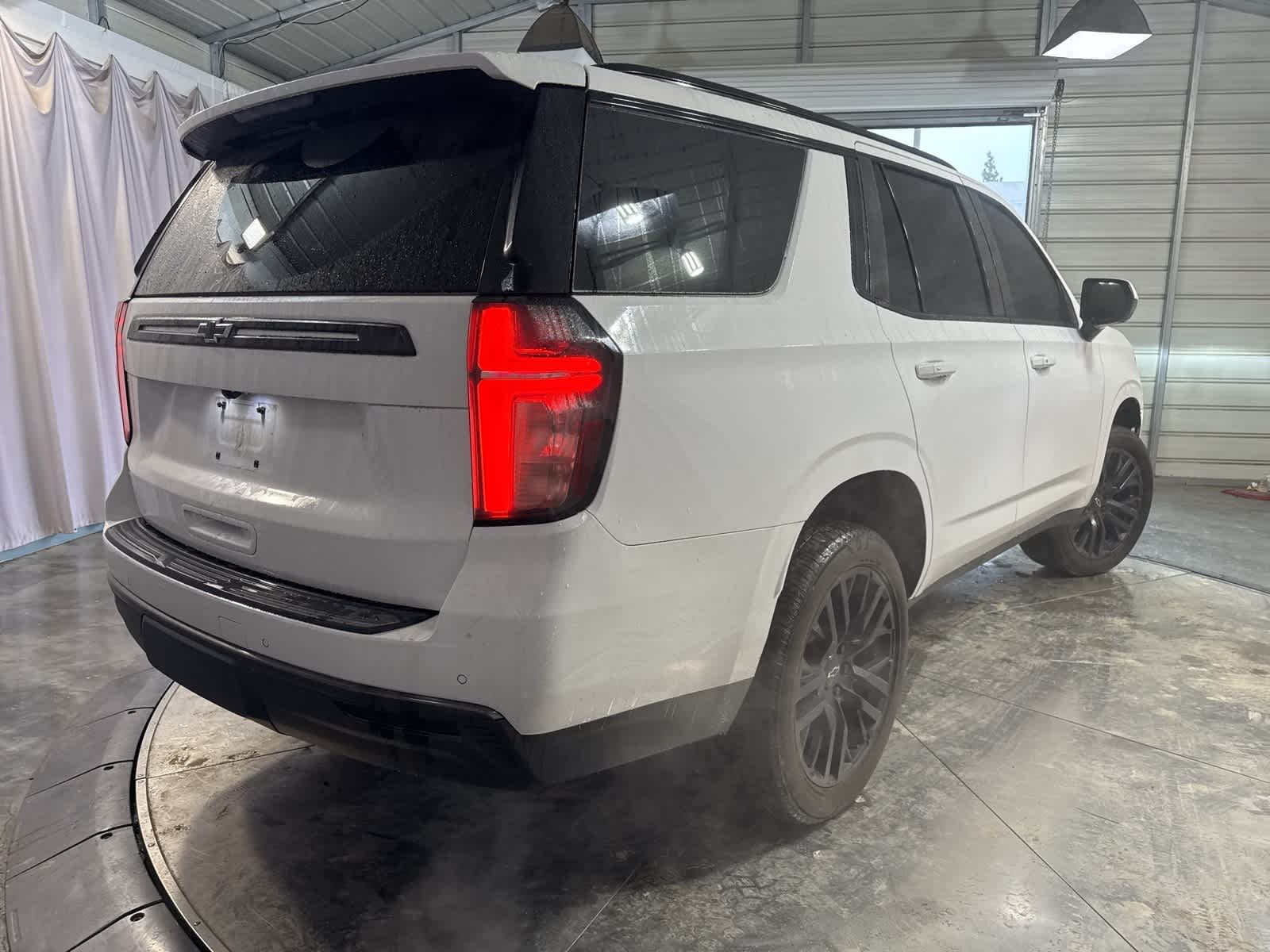 Thumbnail: 2021 Chevrolet Tahoe - 5