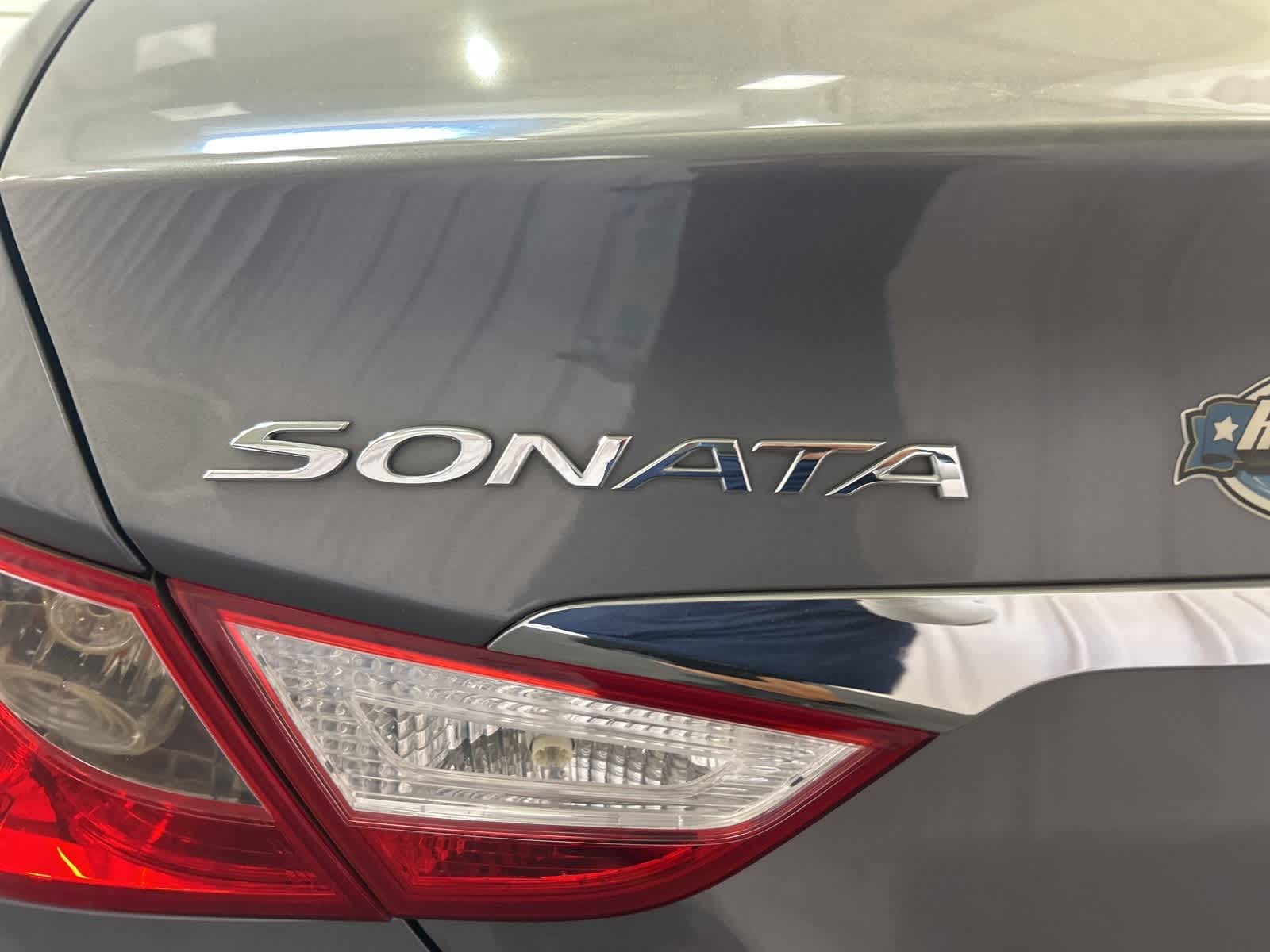 Thumbnail: 2014 Hyundai Sonata - 11