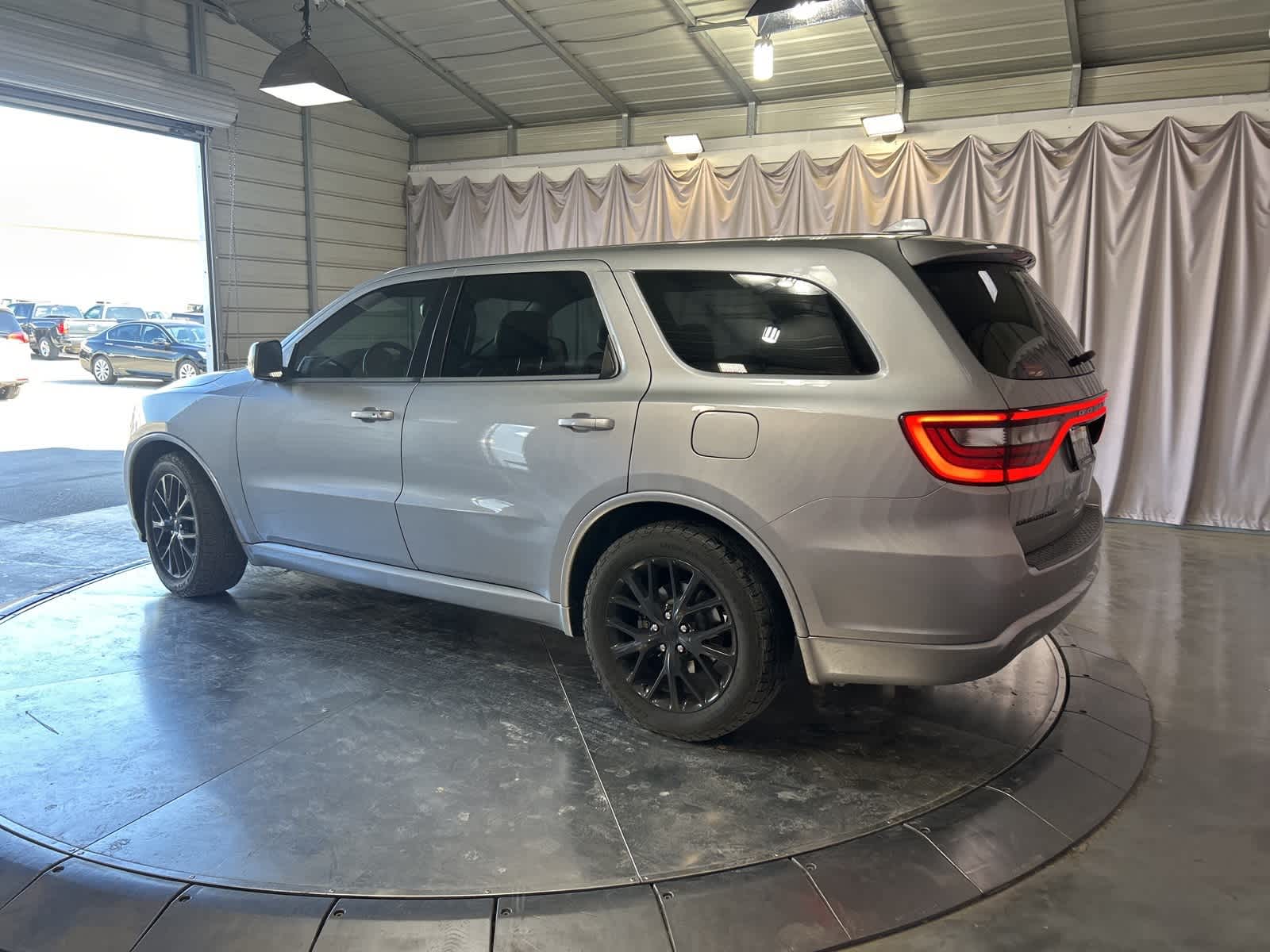 Thumbnail: 2016 Dodge Durango - 12