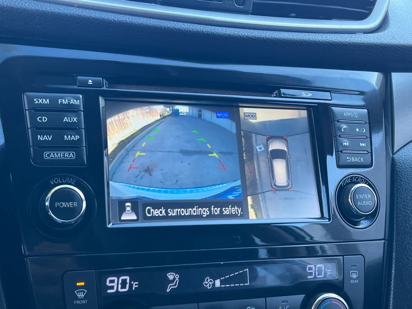 Thumbnail: 2016 Nissan Rogue - 20