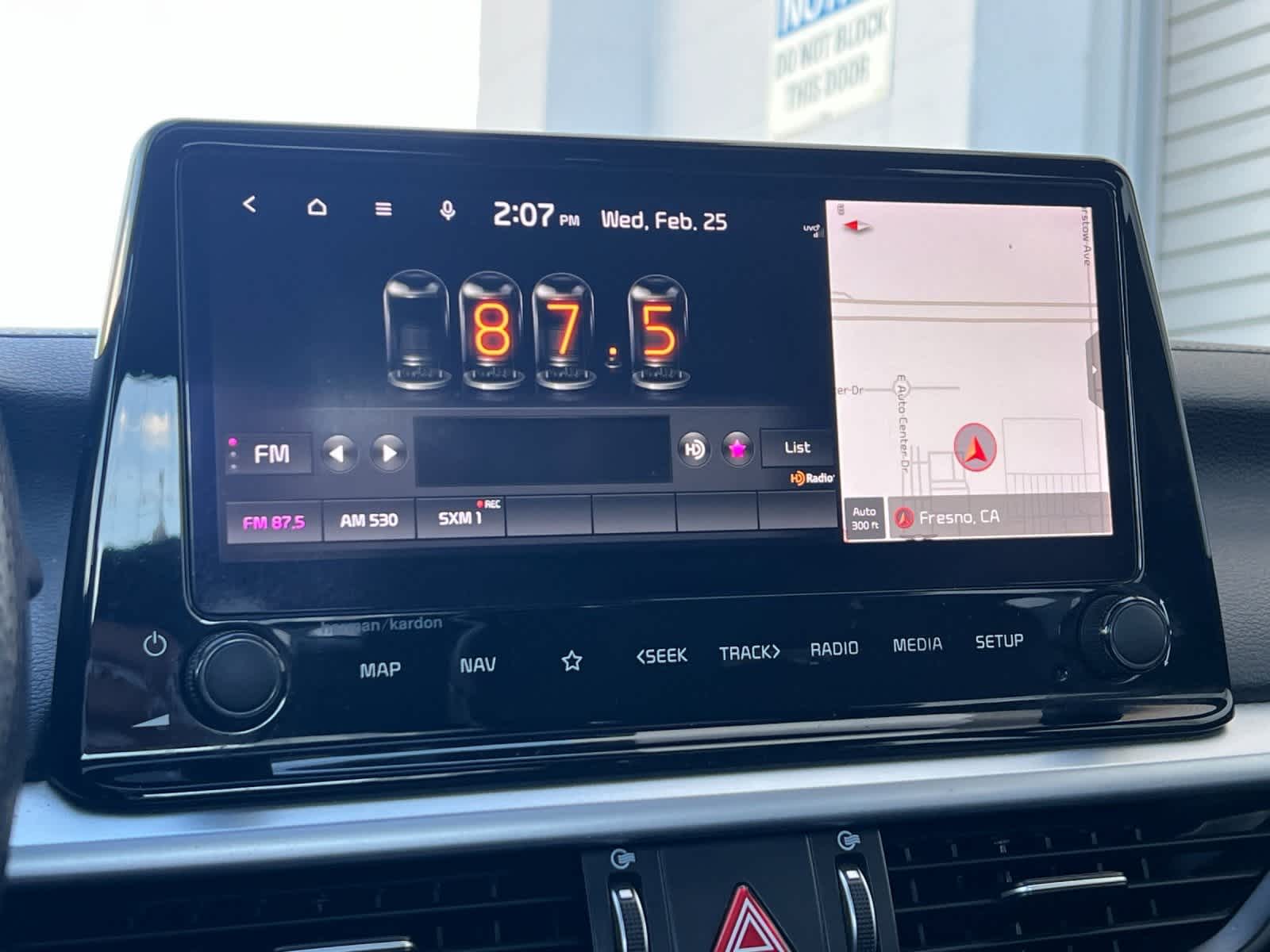 Thumbnail: 2022 Kia Forte - 18