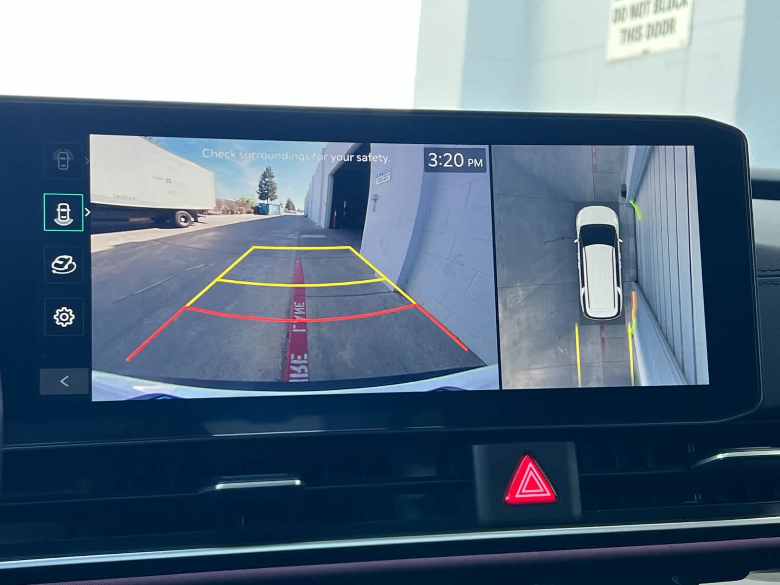 Thumbnail: 2025 Kia Carnival - 22